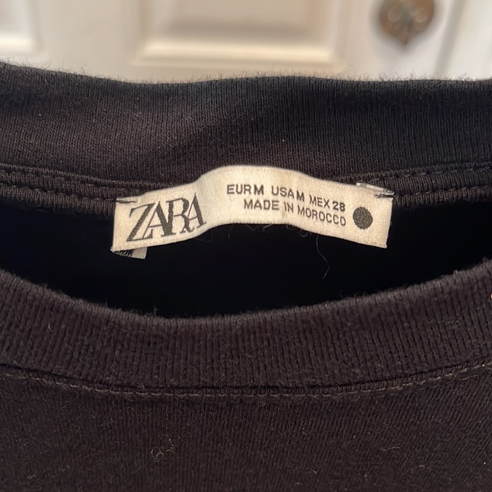 Zara Padded Shoulder Tee View 2